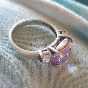 925 sterling silver ring purple stone center piece, 2 accented clear stone